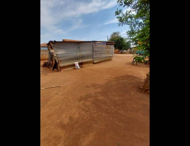 LAND FOR SALE IN SOSHANGUVE SOUTH